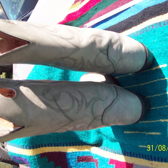 Alberta Boot Co - Picture 5 of 13